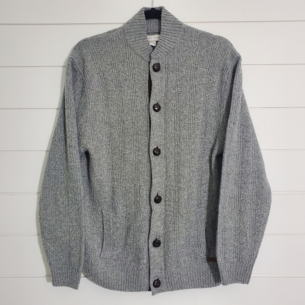 Joseph Abboud Men's Grey Button Down Cardigan. Size M‎